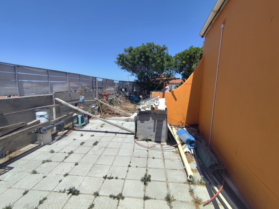 3 Bedroom Property for Sale in Beacon Valley Western Cape